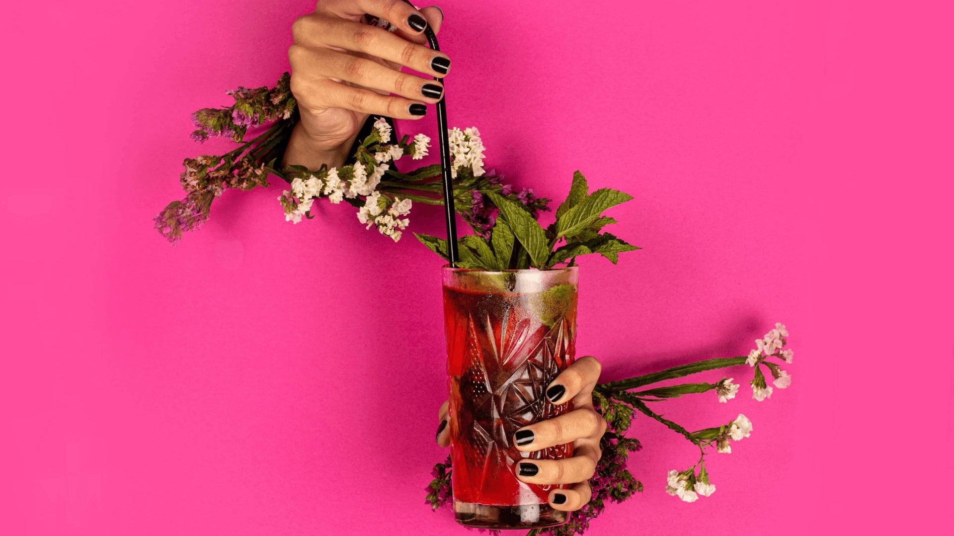 Alcohol at a Baby Shower, Yes or No? - Craftzero