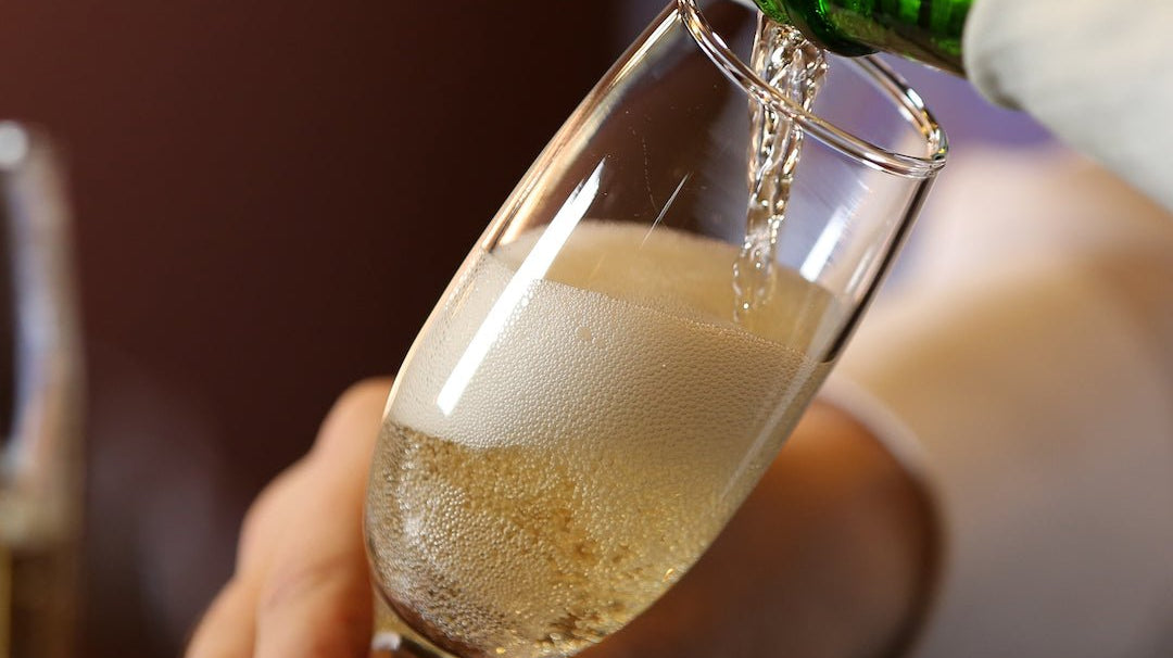 Celebrate in Style: The Best Non-Alcoholic Champagne and Sparkling Wines from Australia - Craftzero