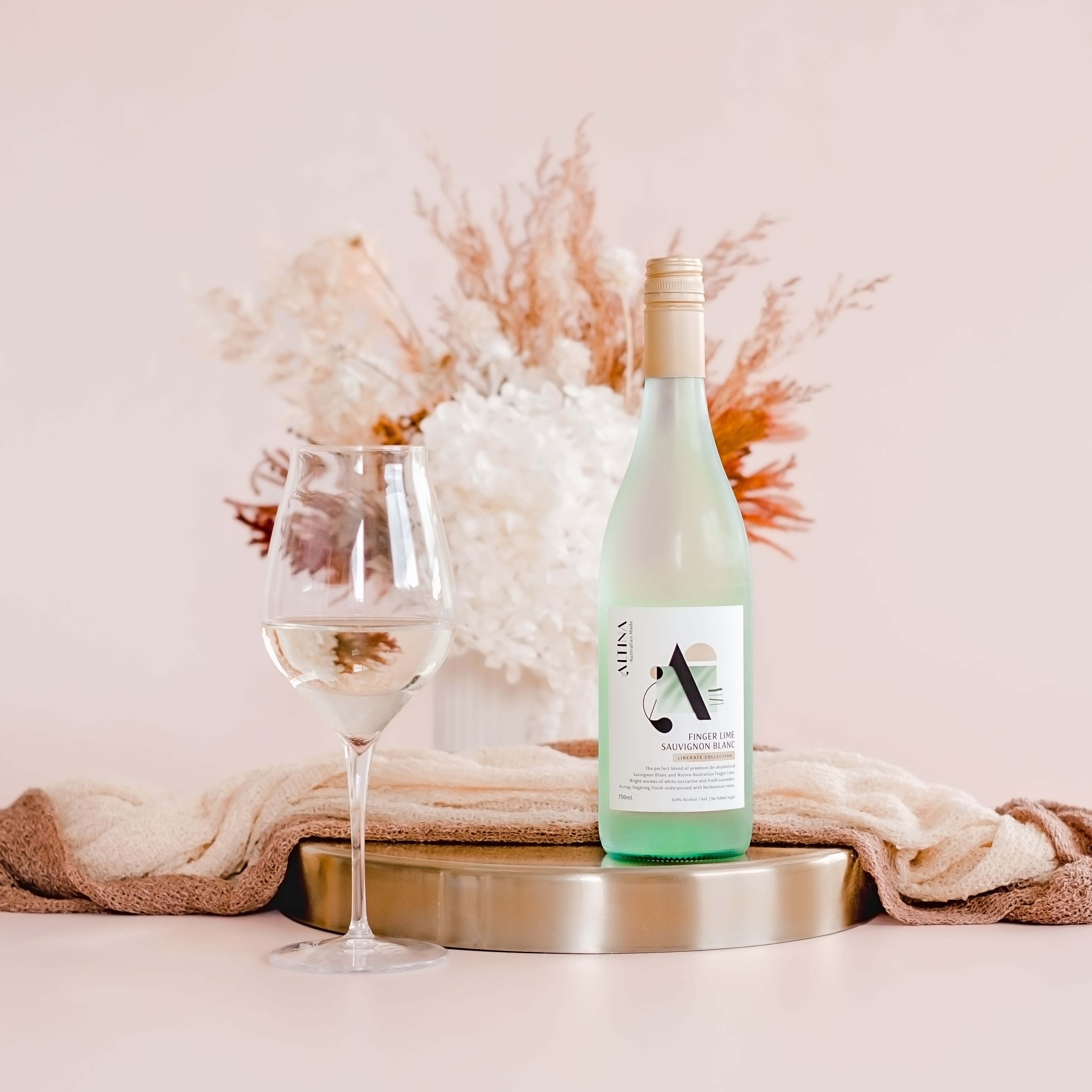 Altina Liberate Finger Lime Non-Alc Sauvignon Blanc 750mL - Altina Drinks - Craftzero