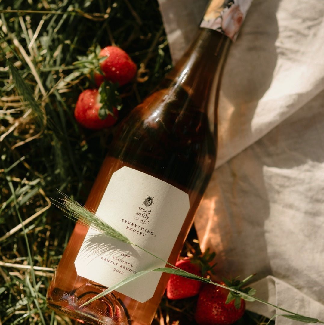 Tread Softly Zero Alcohol Rose 750mL | Tread Softly | Craftzero